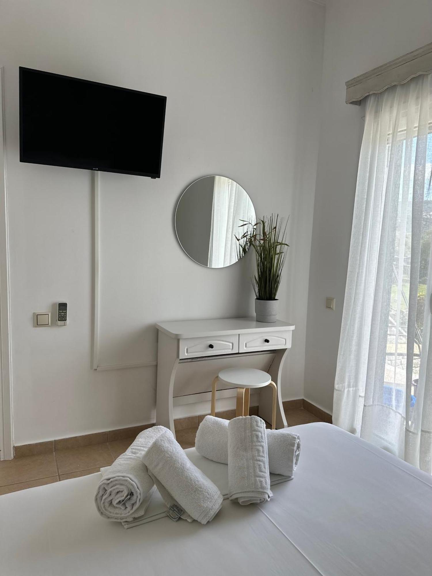 Voulas Apartments 斯陶帕 客房 照片