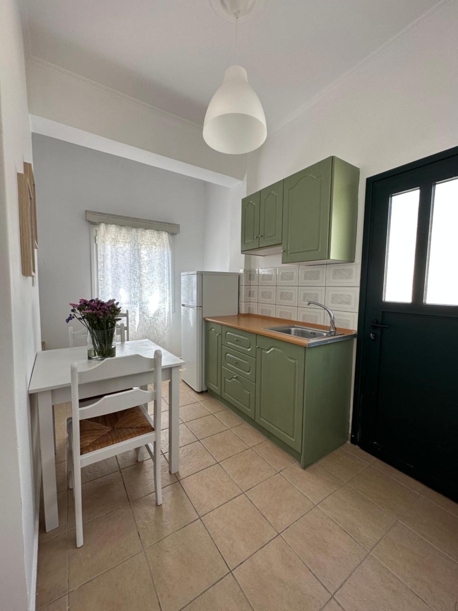 Voulas Apartments 斯陶帕 客房 照片